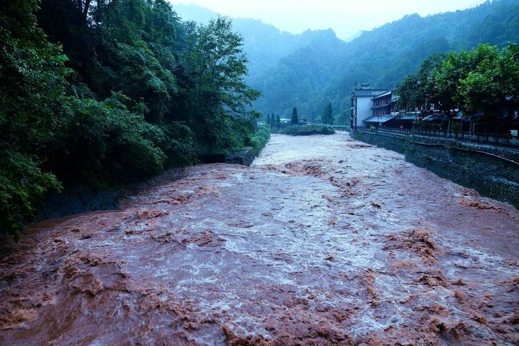 1719297644310403.jpeg 暴雨后河流.jpeg